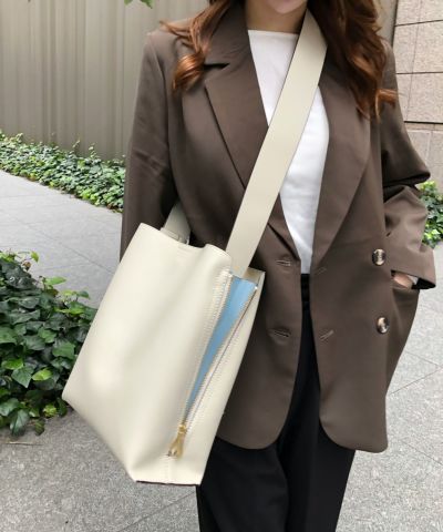 [Bermosa]サイドファスナー 配色デザイン 縦型 ショルダーバッグ