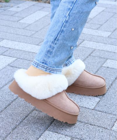 [Bermosa]ふわふわファー 厚底ムートンサボサンダル