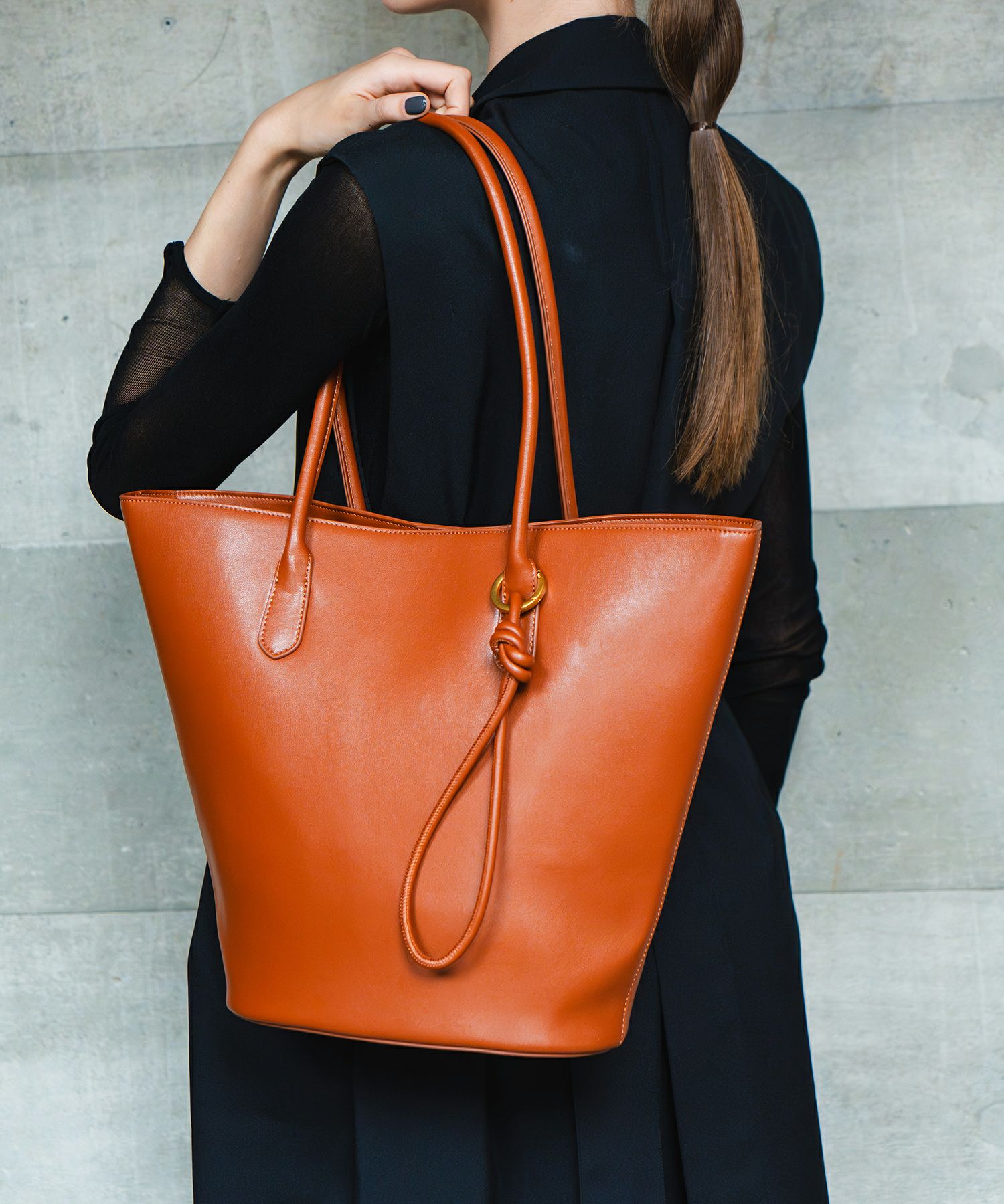 本革】バケツ型 トートバッグ | トートバッグ | カジュアルバッグ